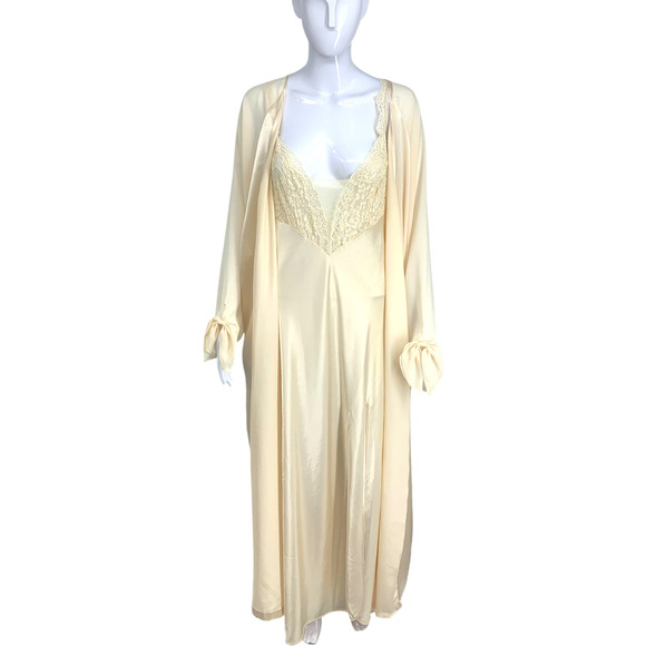 Vintage Victoria Secret Sz M/L Ivory Satin Peignoir Set Full Length Robe & Gown - Picture 3 of 11